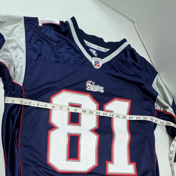 Reebook NFL Randy Moss New England Patriots Shirt - Size L. - Picture 6 of 16